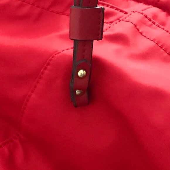 ANNE KLEIN ALLY Y2K LARGE RED NYLON TOTE BAG WEEKENDER WITH WRISTLET MAKEUP BAG - Picture 11 of 16